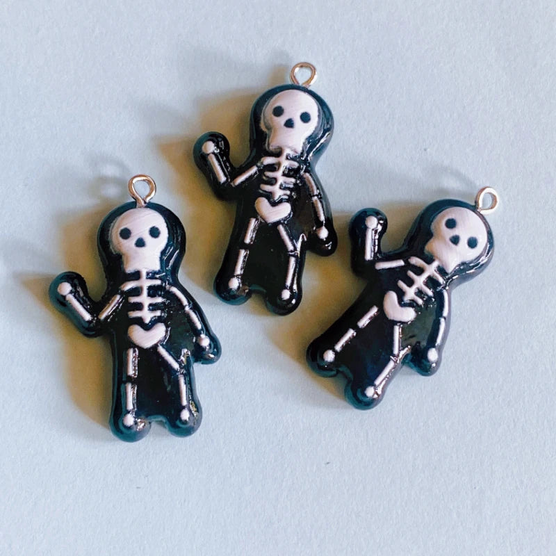 BooCharms™ – Zestaw zawieszek Halloween DIY